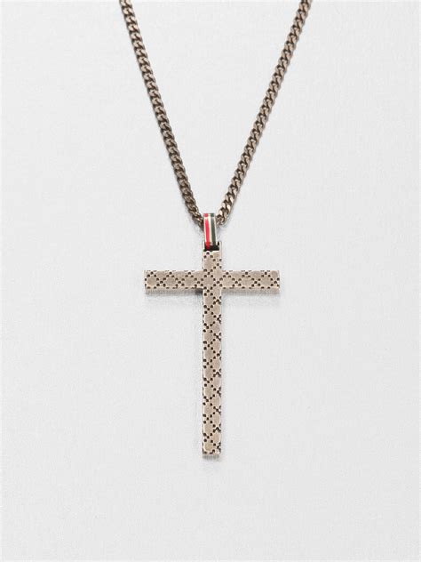 cross necklace gucci